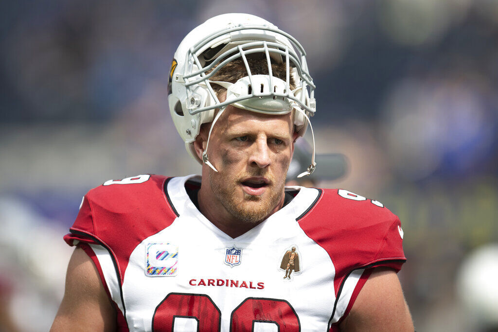 @Cardinals (4-0, -5) over 49ers (2-2), 24-20: